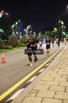 Runner Photo 4285851