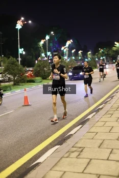 Runner Photo 4285875