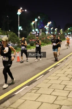 Runner Photo 4285982