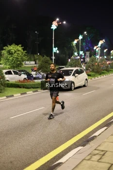 Runner Photo 4286009