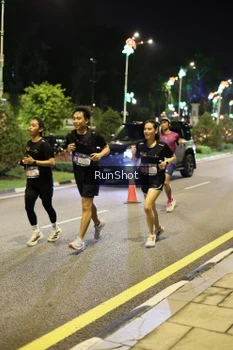 Runner Photo 4286075