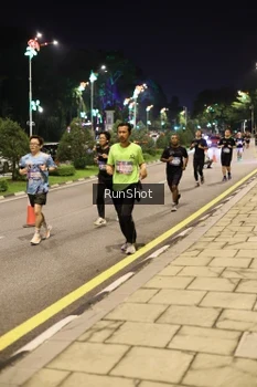 Runner Photo 4286114