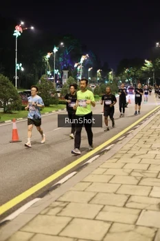 Runner Photo 4286116