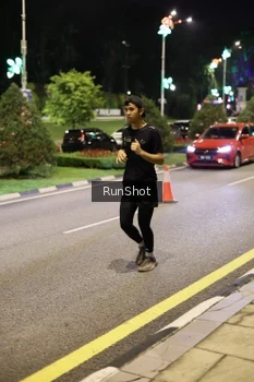 Runner Photo 4286152