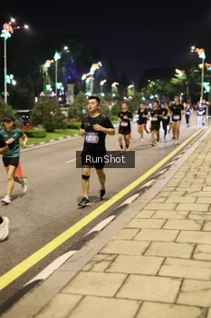 Runner Photo 4286188