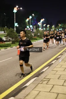 Runner Photo 4286197