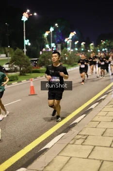 Runner Photo 4286201