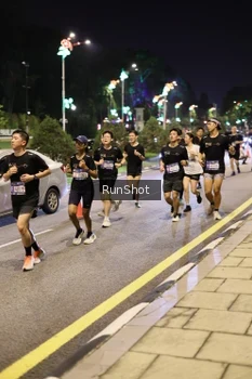 Runner Photo 4286218