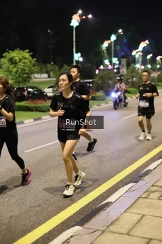 Runner Photo 4286278