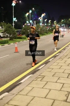 Runner Photo 4286322