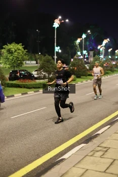 Runner Photo 4286382