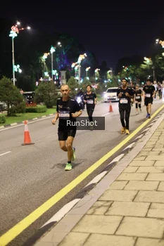 Runner Photo 4286406