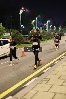 Runner Photo 4286411