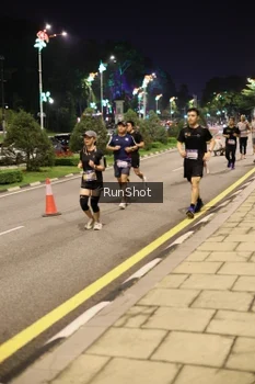 Runner Photo 4286424
