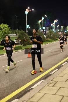 Runner Photo 4286425