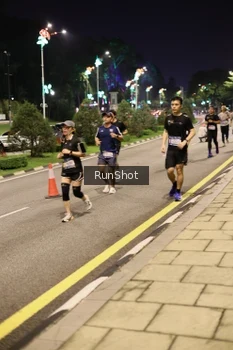 Runner Photo 4286428