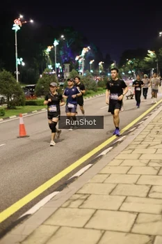 Runner Photo 4286435
