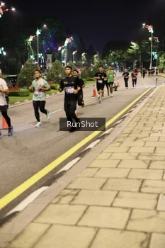 Runner Photo 4286481