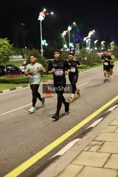 Runner Photo 4286491