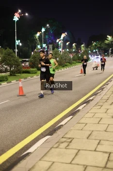 Runner Photo 4286492