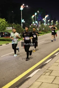 Runner Photo 4286493