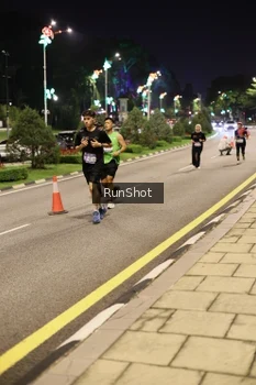 Runner Photo 4286499