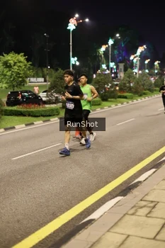 Runner Photo 4286500