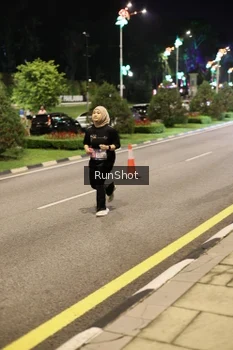 Runner Photo 4286503
