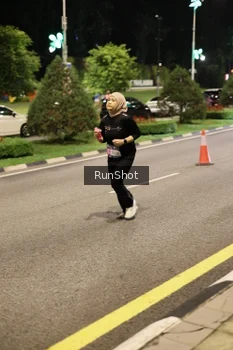 Runner Photo 4286509