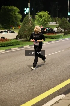 Runner Photo 4286514