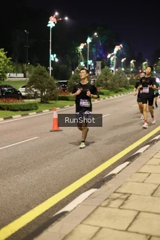 Runner Photo 4286535