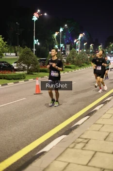 Runner Photo 4286536