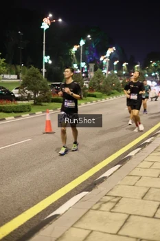 Runner Photo 4286538