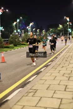 Runner Photo 4286540