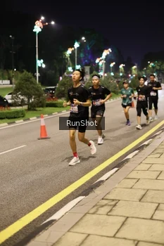 Runner Photo 4286547