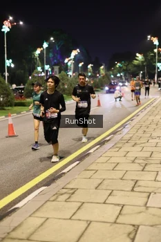 Runner Photo 4286566