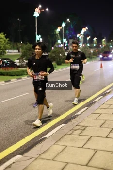 Runner Photo 4286575