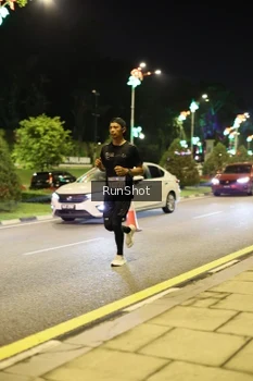 Runner Photo 4286610