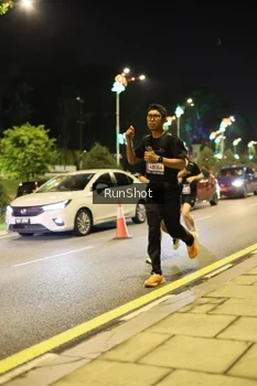 Runner Photo 4286618