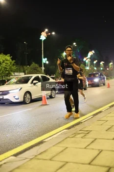 Runner Photo 4286622