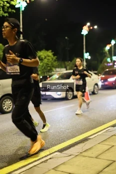 Runner Photo 4286628