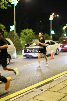 Runner Photo 4286635