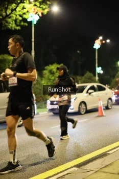 Runner Photo 4286666