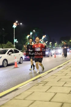 Runner Photo 4286671