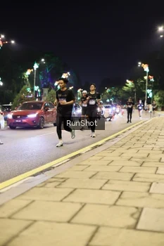 Runner Photo 4286691