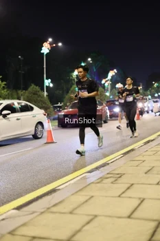 Runner Photo 4286695