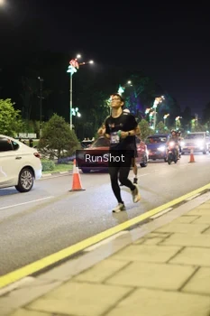 Runner Photo 4286702