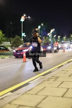 Runner Photo 4286710