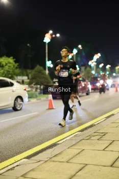Runner Photo 4286712
