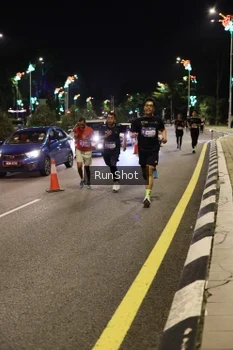 Runner Photo 4286761